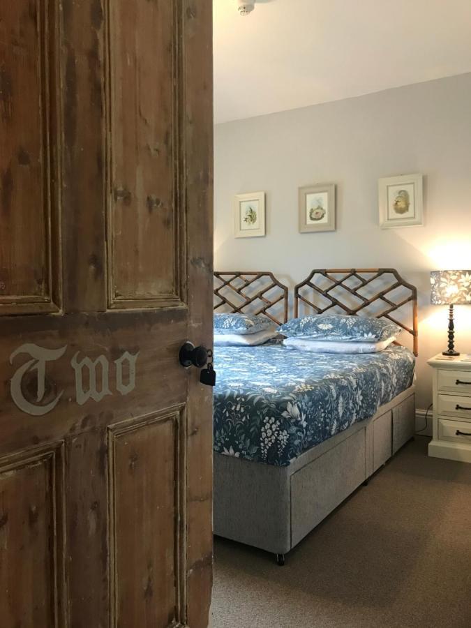 Netherdene Country House Bed & Breakfast Траутбек Экстерьер фото