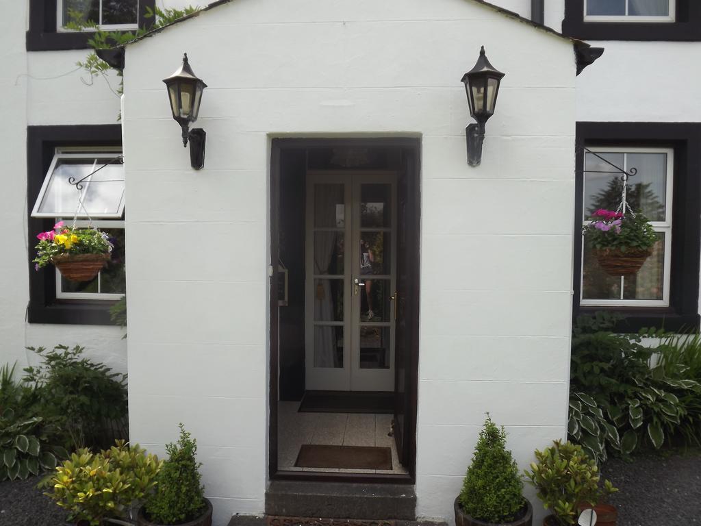 Netherdene Country House Bed & Breakfast Траутбек Экстерьер фото